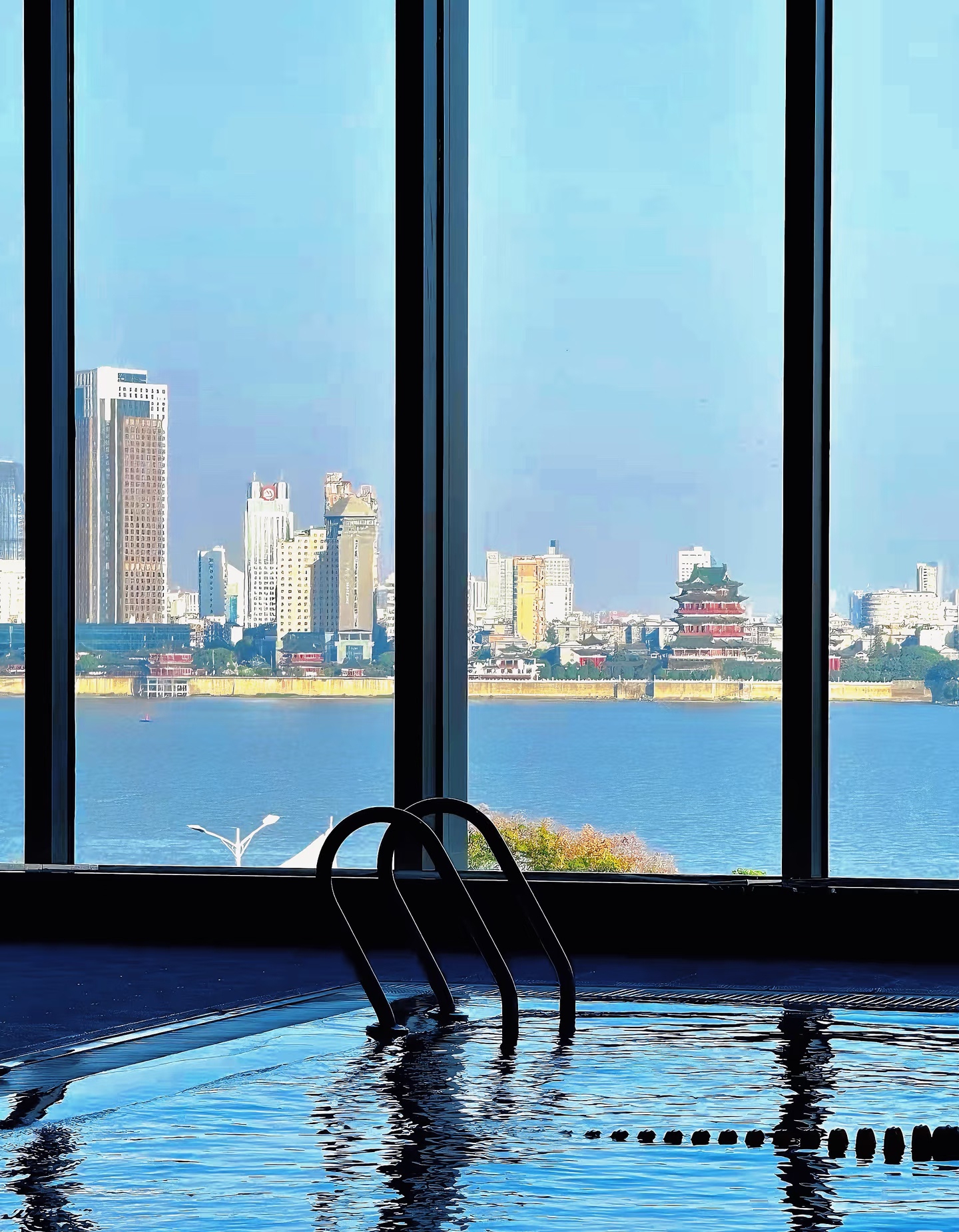 Nanchang Shangri-La | Stunning Riverside View Rooms Where You Can Watch the Fountain While Lying Down