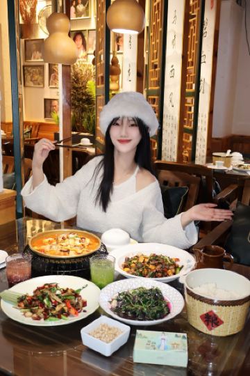 I could eat these three dishes from the Yunnan Duan Gongzi's Investiture of the Gods a hundred times over.