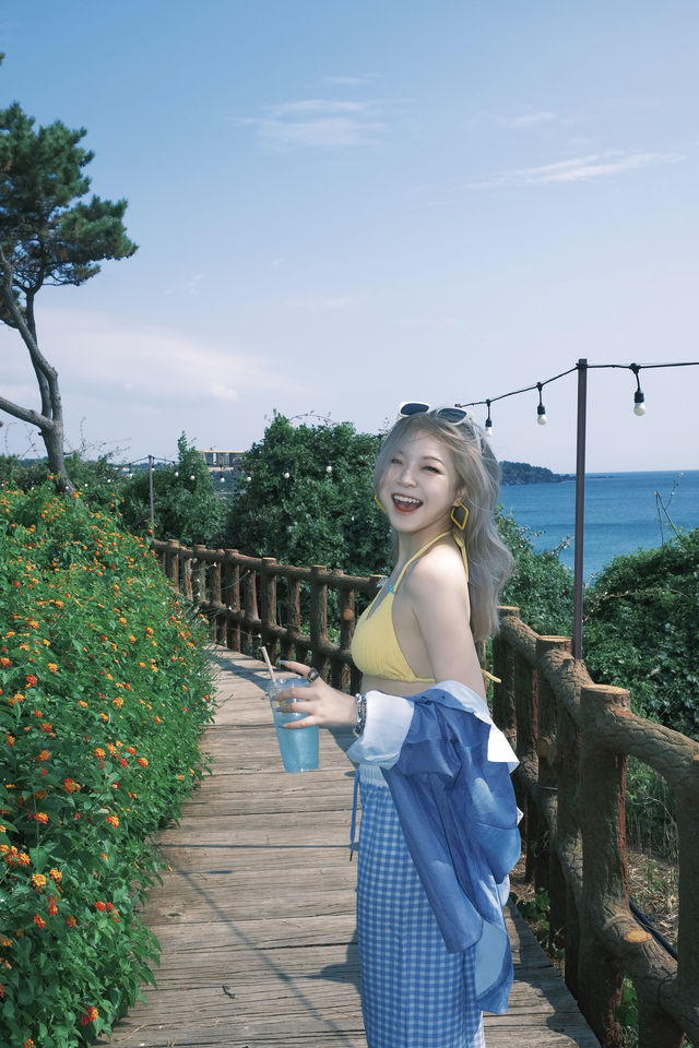 愛慘帕納斯西歸浦的海就像海鹽氣泡水