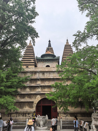 Five Pagodas, an Ancient Temple Hidden in the Capital | Wuta Temple & Stone Carving Art Museum