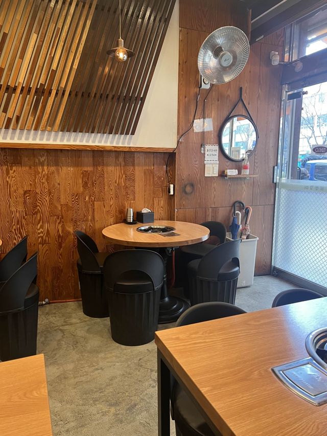 韓国/ソウル【望遠】とびっこ食べ放題!?美味しいチュクミ屋さん🐙