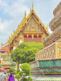 방콕에서 제일 크고 오래된 사원인 왓포