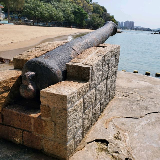 青山公路18 3/4咪 加多利灣泳灘