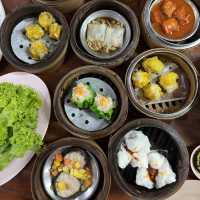 โชคดี แต่เตี้ยม บะกุ๊ดเต๋หาดใหญ่ 🍘