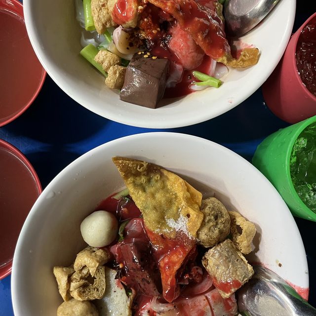 สตรีทฟู้ด บางรัก