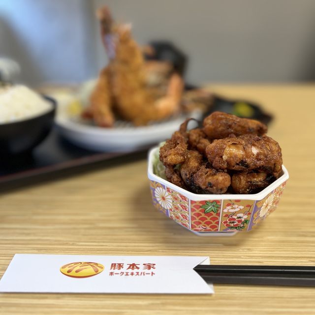 📍香港荃灣|豚本家 · 和式勁厚切吉列豬扒🐷 每啖勁厚肉夠曬口感! 📍香港荃灣|豚本家 · 和式勁厚切吉列豬扒🐷 每啖勁厚肉夠曬口感!