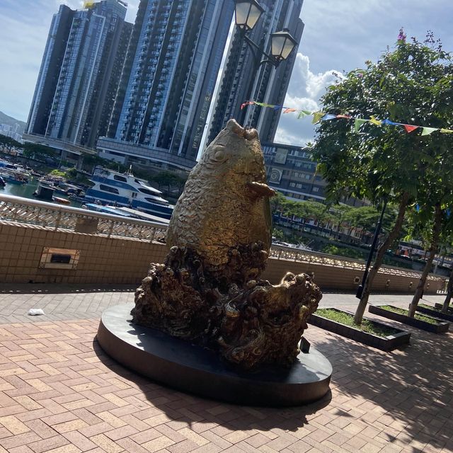 鯉魚門 — 風情萬種的海港漁村