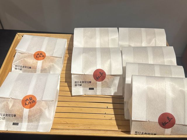 【 2023 台南美食 】嗎哪銅鑼燒 紅豆 卡滋達 抹茶 冰淇淋 小叮噹最愛的銅鑼燒