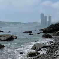 몽돌이 인상적인 해변 🏝️ 흰여울 해변