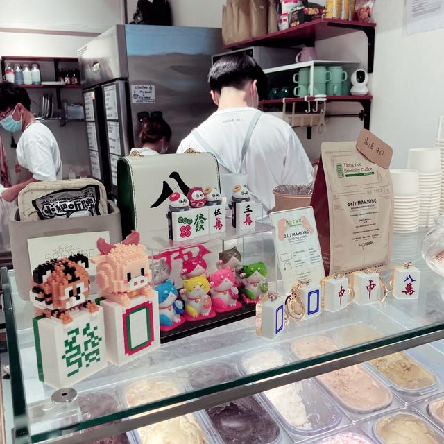 ICE-CREAM and MAHJONG? One WONDERS…