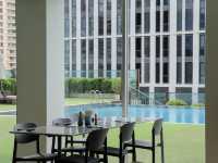 เปลี่ยนบรรยากาศนอนในเมือง Urbana Sathorn Hotel 