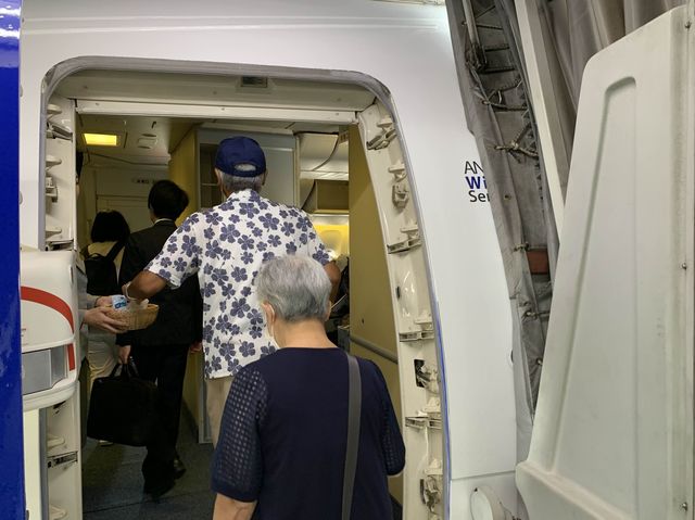 東京　東京観光　羽田ー新千歳　ANA便でフライトを満喫！