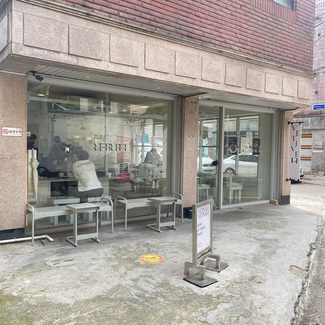 【聖水/ソウル】黒ゴマカフェメニューに惹かれて