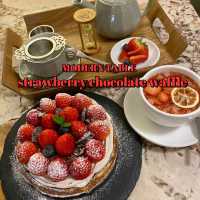 釜山おすすめ！苺チョコワッフル🍓🍫🧇
