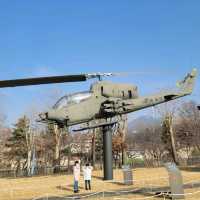 야외전시장에서만 볼 수 있는 대형무기들 🚁