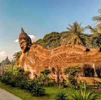 Wat Xiengkhuane ( Buddha Park )