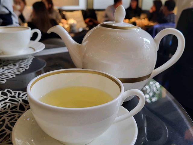 鹹點佔大部份的男士下午茶