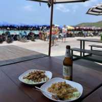 【ラン島】ビーチを目の前にシーフードレストランでランチ