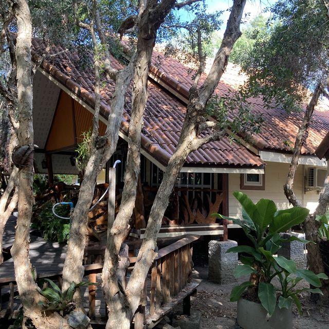 D’ Budi Beach Resort