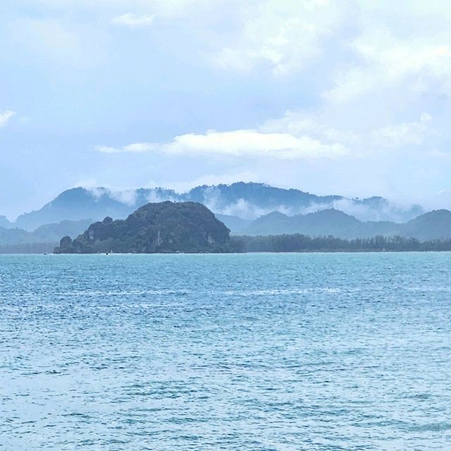ชีวิตติดเกาะ กับทริปเกาะมุก เกาะกระดาน 