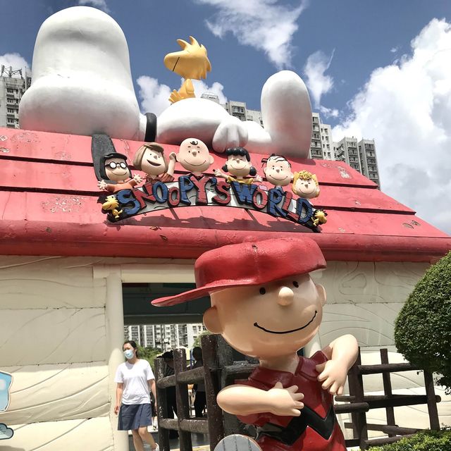 Snoopy’s World