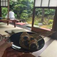 【京都】あぶり餅！二店舗あなたのお好みは？