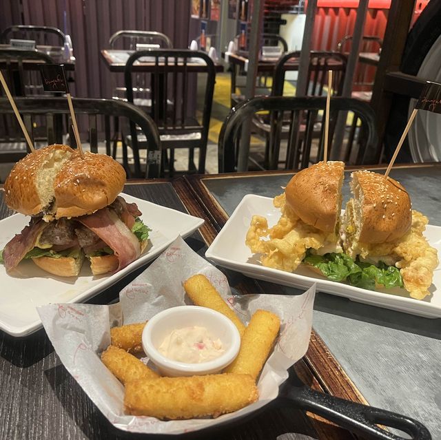 型格工業風🇺🇸邪惡😈巨型大漢堡🍔 🌸Burgeroom（尖沙咀） 