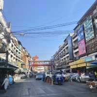 ตลาดวโรรส (Warorot Market)