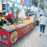 【韓国地方旅】束草観光水産市場で試食し放題♪