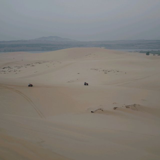 베트남 여행 무이네의 붉은모래사막