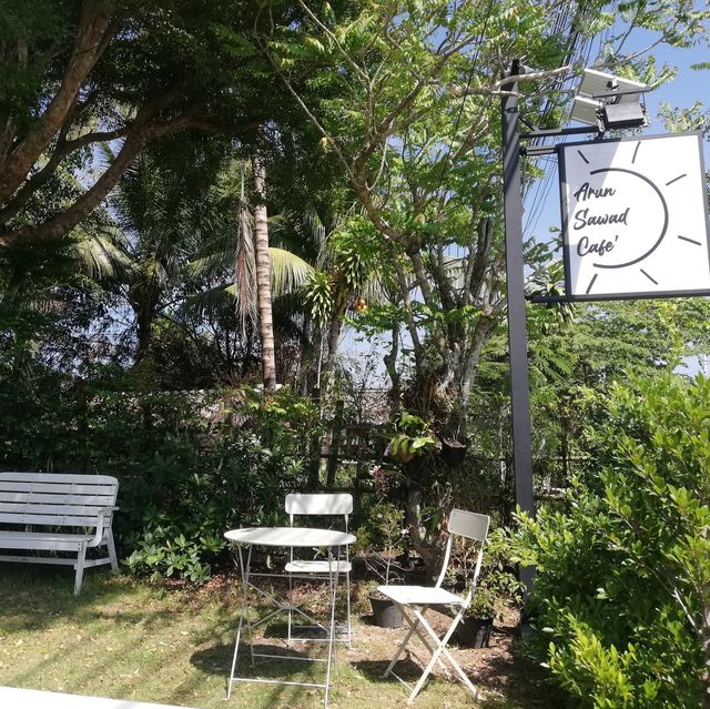 ArunSawad Cafe 