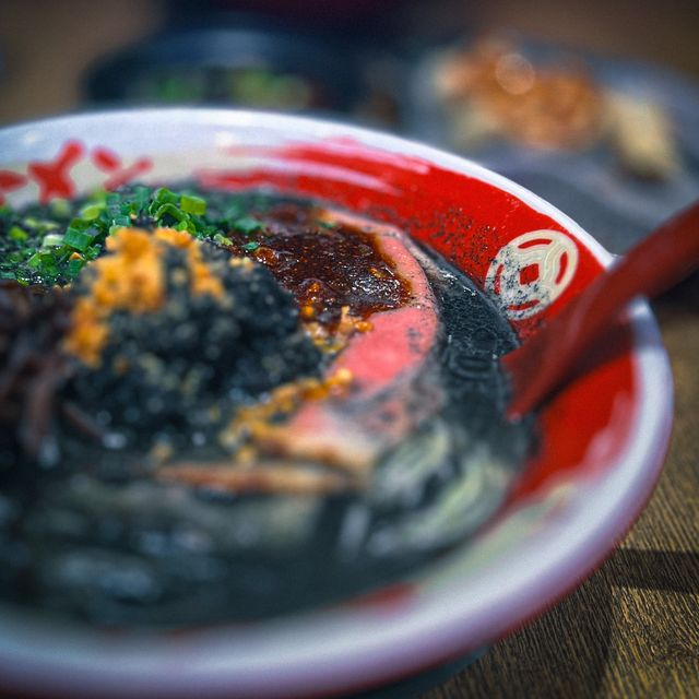 📍香港銅鑼灣｜豚王 · 長久出色拉麵！超濃拉麵湯底🍜