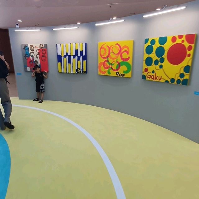 Life is a playground ! 香港國際金融中心