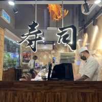 📍香港九龍城｜渡邊屋 · 超隱世壽司餐廳！即叫即製新鮮壽司超厚魚生丼🍣