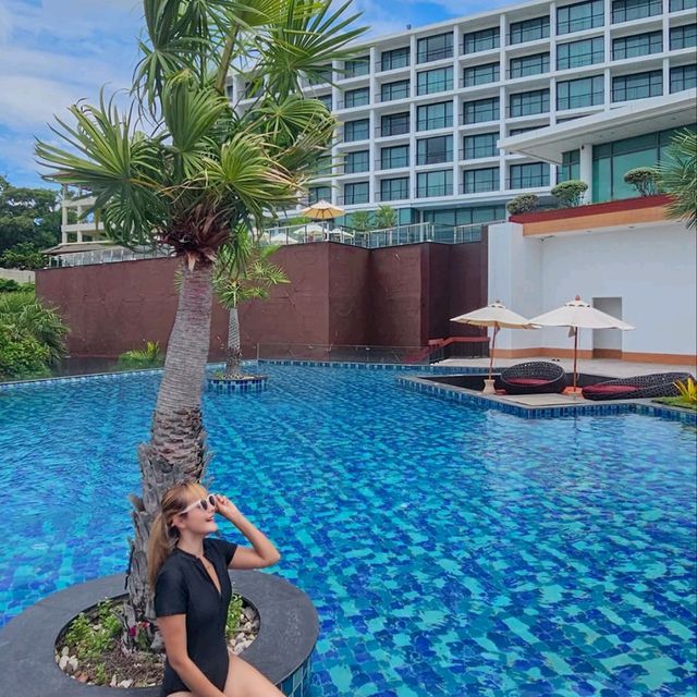 เที่ยวพัทยา พักโรงแรมติดทะเล