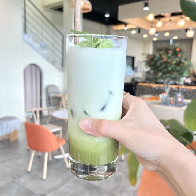 한라봉라떼와 말차라떼가 맛있는 제주 오션뷰 카페