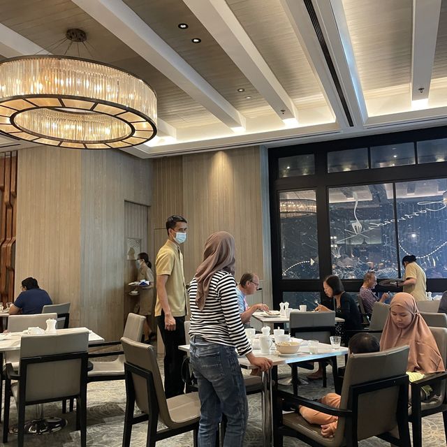 Crossroads Cafe - Marriott Tang Plaza