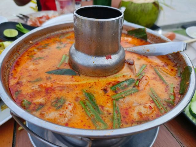 泰國華欣-浪漫海邊餐廳|Chomview seafood|