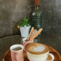 ชิมกาแฟ ณ ร้าน " ณ • ดิน " 