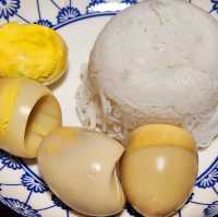 ส้มตำร่มยาง