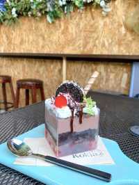 【福岡カフェ】ドライフラワーいっぱいの癒しカフェ❁⃘*.ﾟ