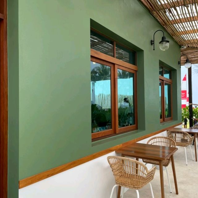 Sea Horadee ซีห์ หรดี คาเฟ่ริมทะเลจันทบุรี