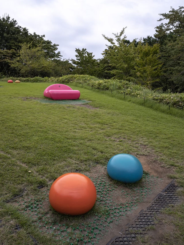 【神奈川県/箱根】ステンドグラスが美しい螺旋階段