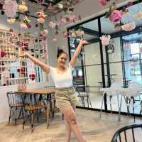   เดอะโกลด์คาเฟ่ ร้านอาหาร&คาเฟ่