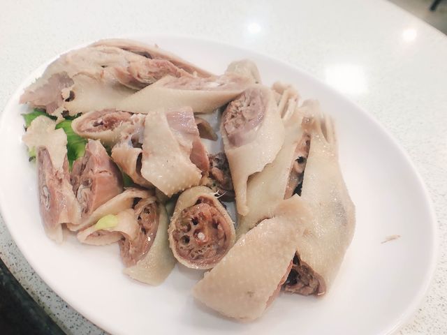 高雄楠梓 平價海鮮 農湖海產