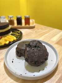 Mary’s Cafe เอกมัย