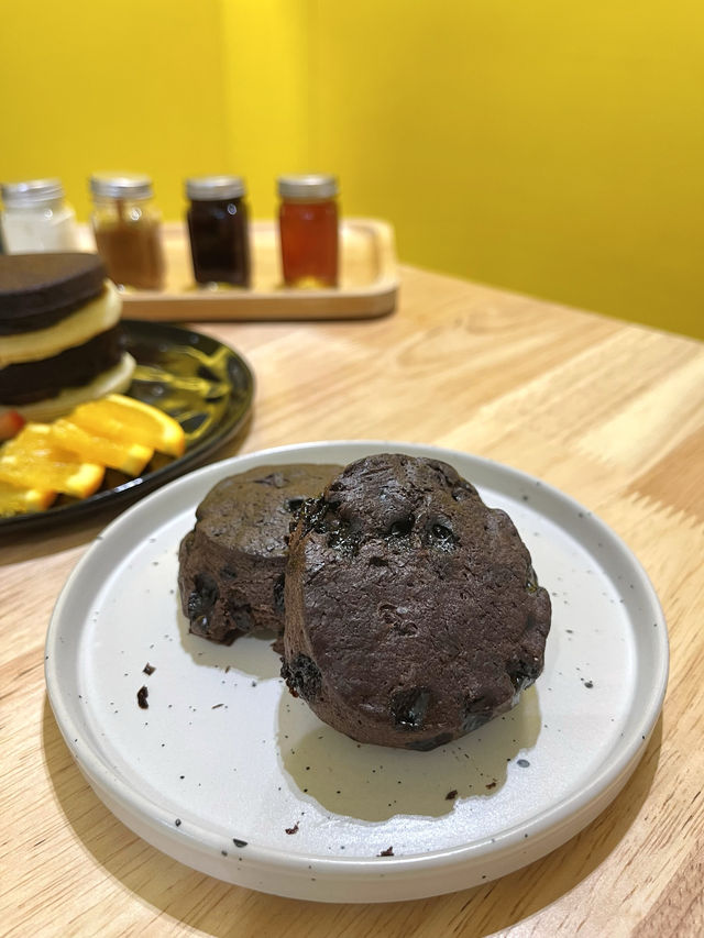 Mary’s Cafe เอกมัย