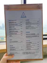 銅鑼灣海景工業水泥風咖啡店