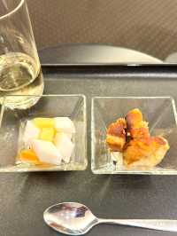東京　東京観光　羽田空港JAL SAKURA Loungeは最高だね！