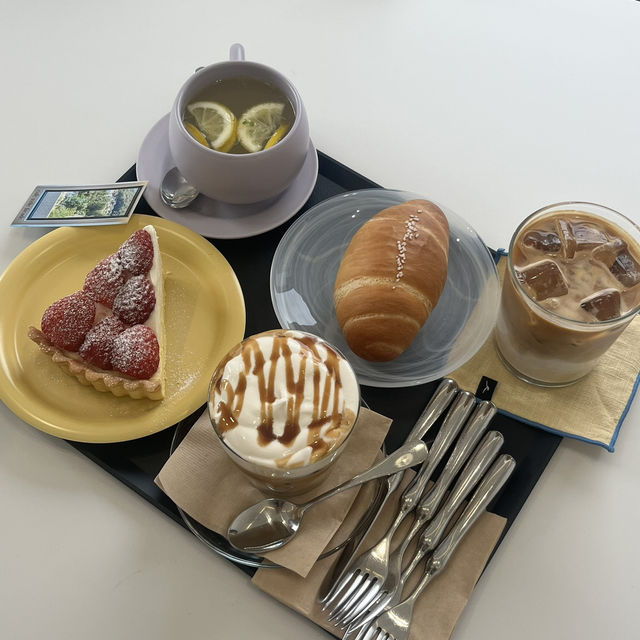 🍰☕️ 목포 감성카페 추천 “인디파사드”